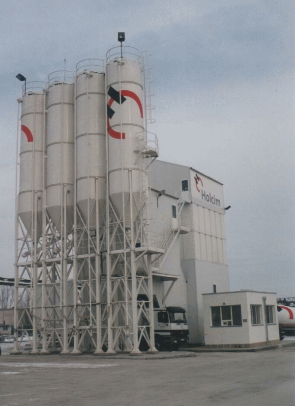 Producătorii de ciment Holcim şi Lafarge ar putea fuziona