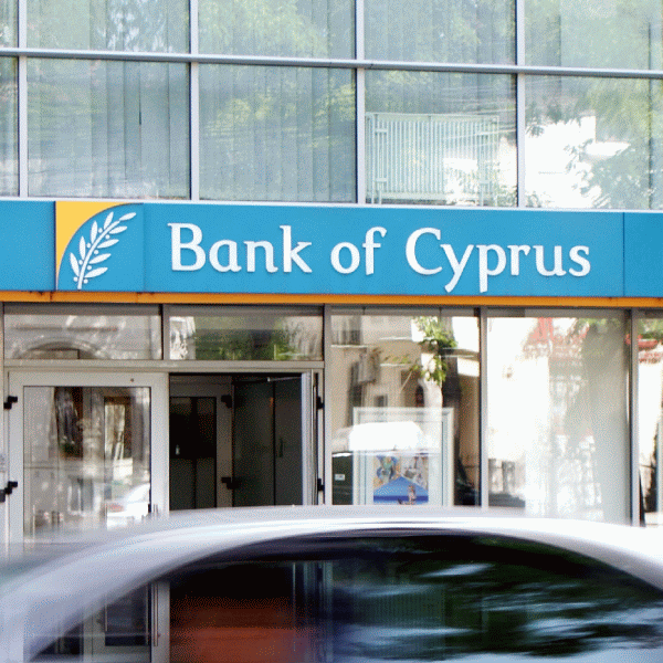 Bank of Cyprus a început defilarea în faţa investitorilor străini