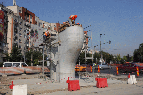 Cel de-al doilea pod al pasajului suprateran Mihai Bravu a fost deschis circulaţiei