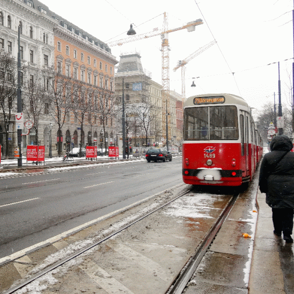 "Perspectivă negativă pentru sectorul bancar austriac"