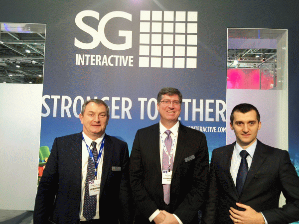 Preşedintele ROMBET, Dan Ghiţă, şi reprezentanţii companiei americane Scientific Games: Michael Conforti - President, Global Strategic Accounts & Corp. Dev., şi Kevin Anderson - Vice President International Business Development pentru Europa, Orientul Mijlociu şi Africa.