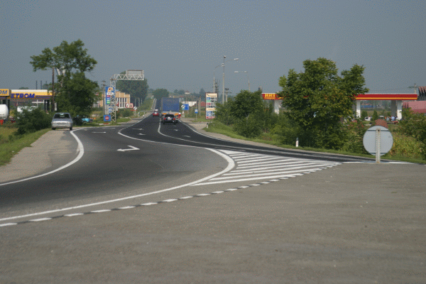 Patru drumuri expres, transformate în autostrăzi