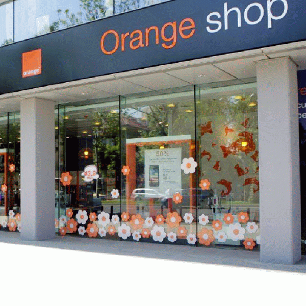 "Orange", interesat să fuzioneze cu "Telecom Italia"