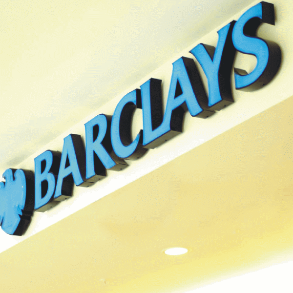 "Barclays Bank", acţionată în instanţă pentru manipularea pieţei electricităţii din California