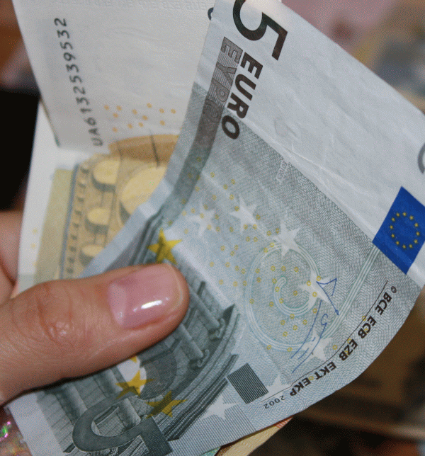 Creditarea din zona euro, stimulată de programele BCE