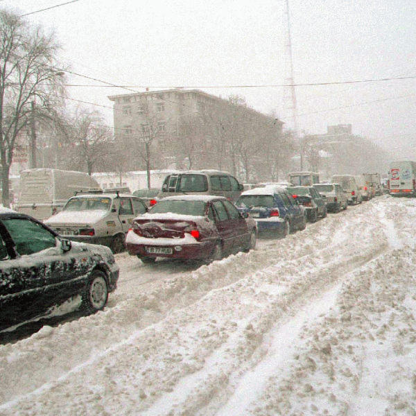 Eterna şi fascinanta deszăpezire