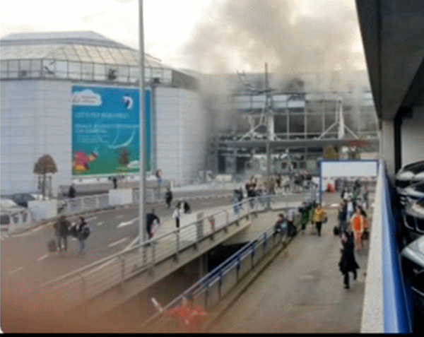 Fraţii El Bakraoui, doi dintre presupuşii autori sinucigaşi de la aeroportul Zaventem