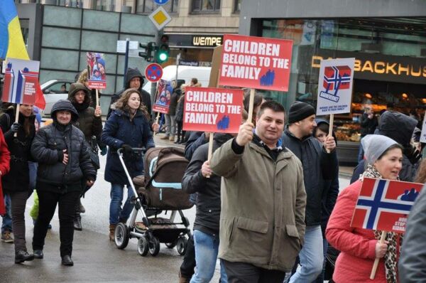 Sursa foto: Facebook/ Norway Return the Children to Bodnariu Family