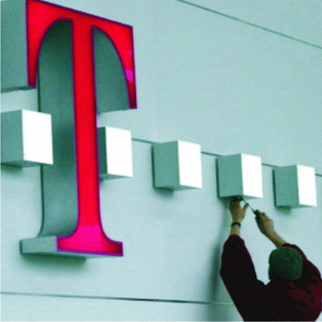 Câştigurile operaţionale ale Telekom România, înainte de taxe, cu 37,5% mai mici