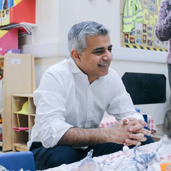 Sadiq Khan (Sursa foto: Facebook)