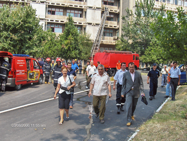 Metrorex: Circulaţia a fost reluată pe toate magistralele