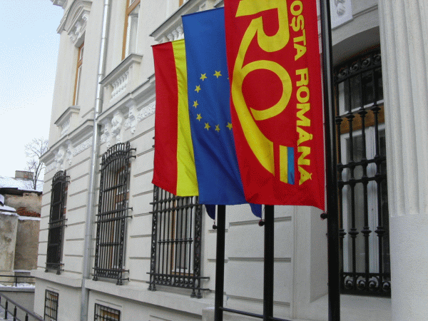 Mii de poştaşi protestează în toată ţara