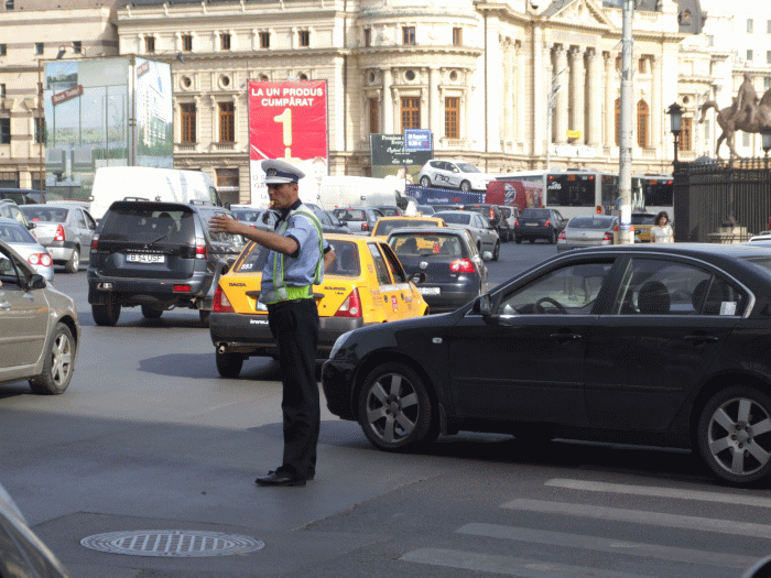 Trafic restricţionat în zona Baba Novac - Mihai Bravu din Capitală