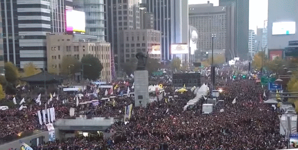 Protest la Seul (Sursa foto: captură Youtube)