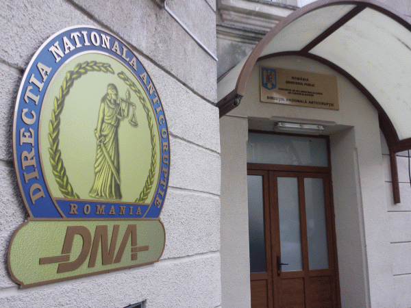 "Există o anchetă a DNA"