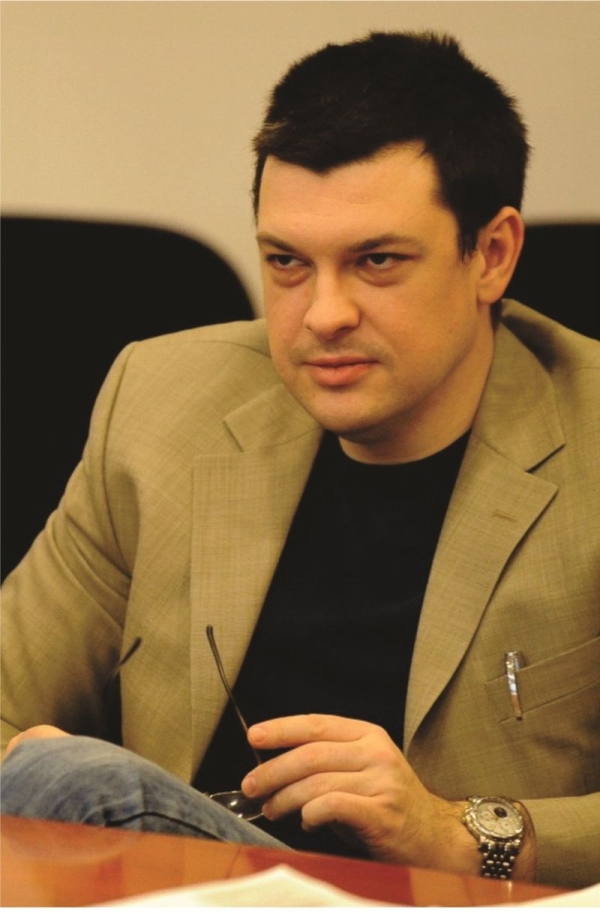 Ovidiu Raeţchi (Sursa foto: Wikipedia)