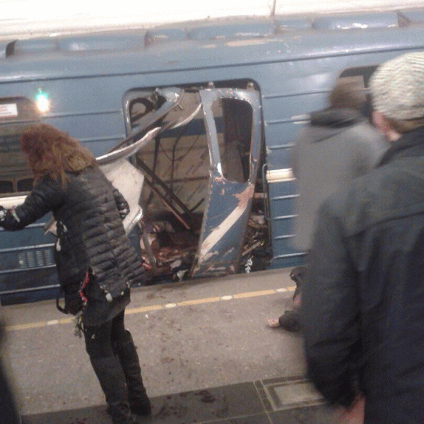 Explozia de la metroul din Sankt Petersburg (Sursa foto: captură Twitter)