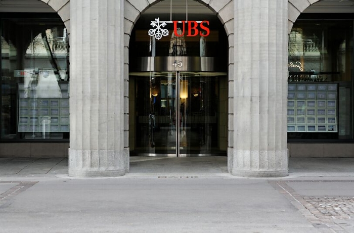 UBS ia în calcul mutarea la Frankfurt, Madrid sau Amsterdam a posturilor eliminate din Londra