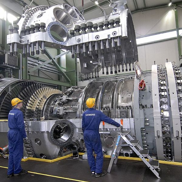 "Siemens" pune capăt legăturilor cu Rusia, după mutarea unor turbine în Crimeea