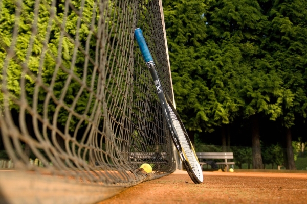 Isărescu a coborât pe terenul de tenis să-l întâlnească pe Zamfir