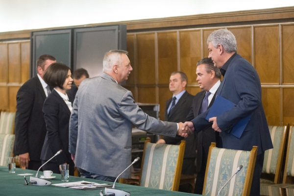 Întâlnirea premierului Mihai Tudose cu reprezentanţii UNPR (Sursa foto: gov.ro)