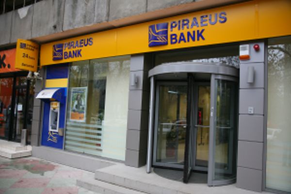 Piraeus Bank revine pe pierderi în trimestrul trei, din cauza majorării provizioanelor