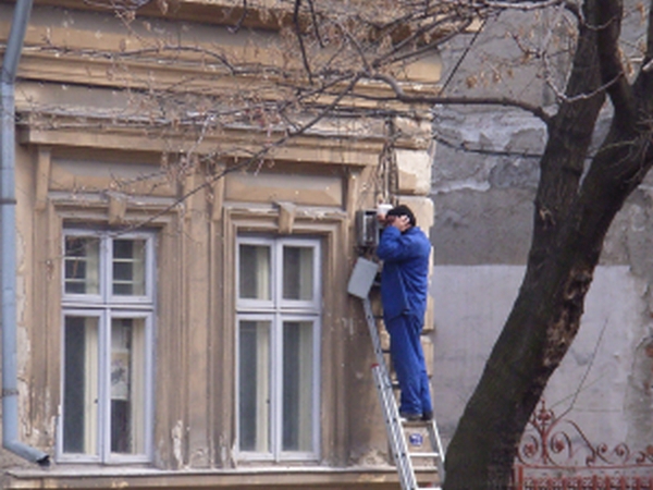 Zone din Bucureşti şi din judeţele Ilfov şi Giurgiu rămân astăzi temporar fără curent