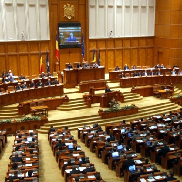 Fapta aleşilor locali de conflict de interese - abatere disciplinară