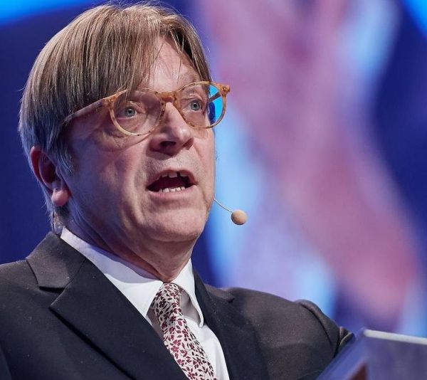 Guy Verhofstadt (Sursa foto: Facebook)