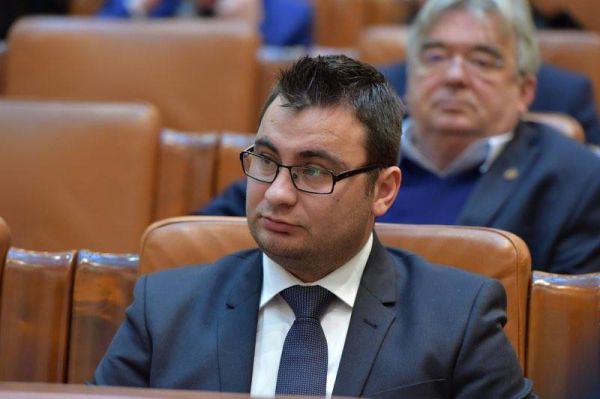 "PSD continuă politica de respingere a măsurilor de stopare a tăierilor ilegale de păduri "