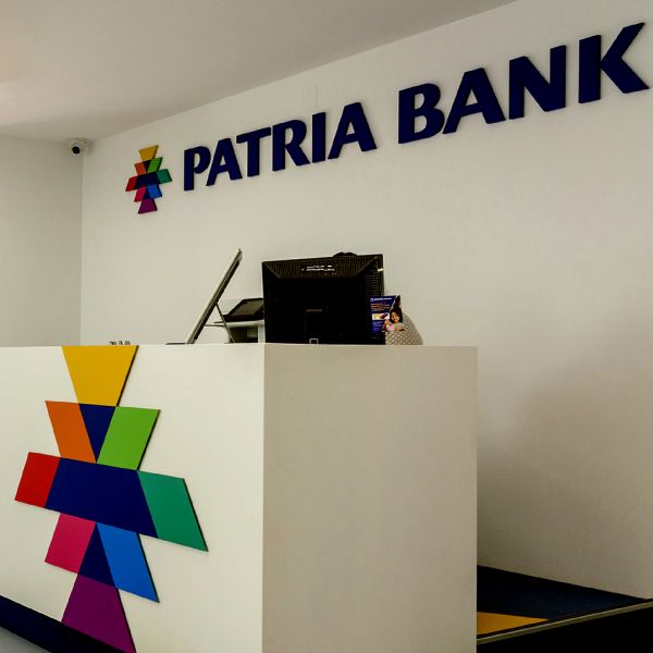 Acţionarul majoritar al Patria Bank vizează conversia în acţiuni a unei datorii de 4,35 milioane de euro