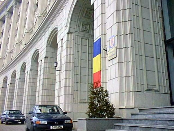 Finanţele au atras vineri 60 de milioane de lei de la bănci