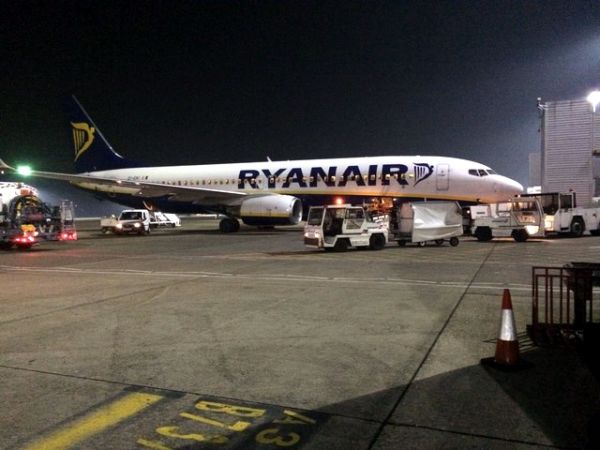 "Ryanair" se extinde în Germania şi Austria