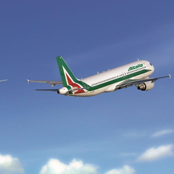 Italia extinde până în octombrie termenul pentru vânzarea "Alitalia"