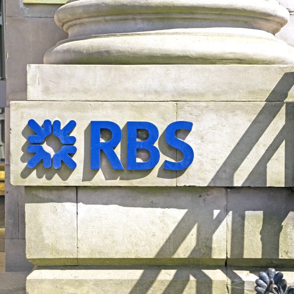 RBS, amendată cu 4,9 miliarde de dolari în SUA 