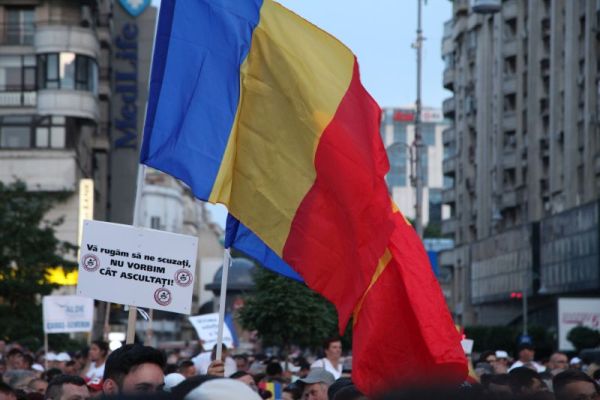 Miting PSD, Piaţa Victoriei