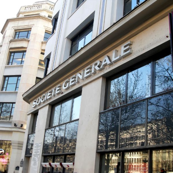 "Societe Generale" a preluat o divizie "Commerzbank"