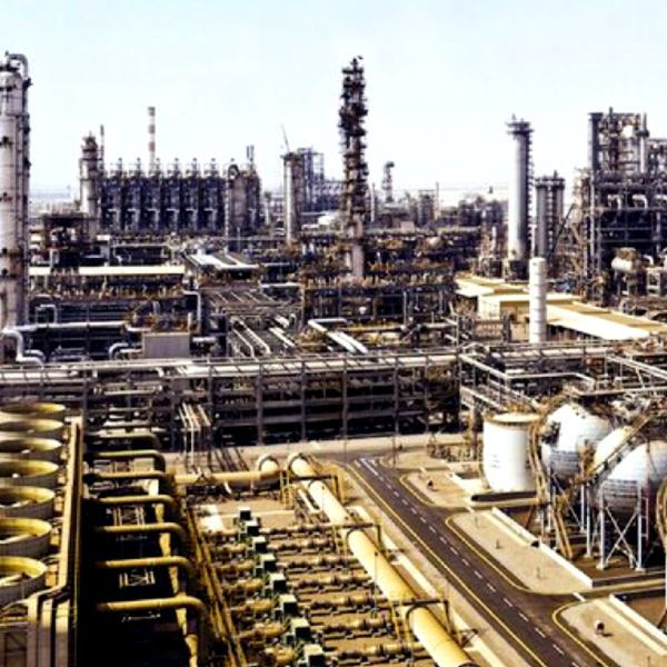 WSJ: Pregătirile pentru listarea "Aramco" s-au blocat