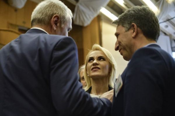 Gabriela Firea (Sursa foto: Twitter)