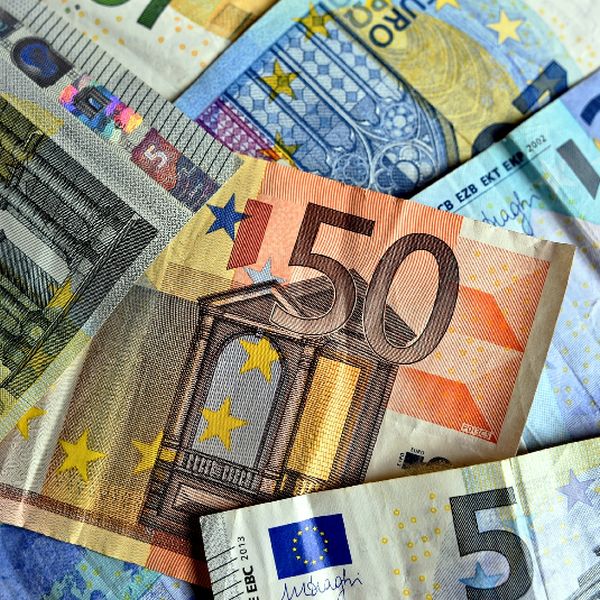 Rata anuală a inflaţiei în zona euro a crescut, în septembrie