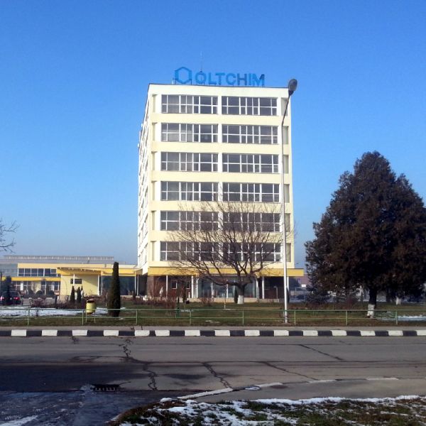 Tranzacţia dintre Oltchim şi Chimcomplex a intrat în linie dreaptă 