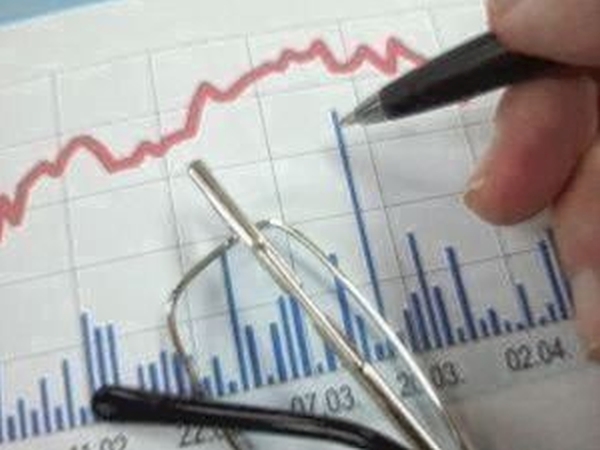 Indicele ROBOR la 3 luni urcă la 3,18%