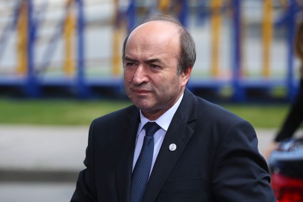 Toader: "Vreau să transmit procurorilor un mesaj de stabilitate"