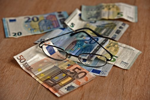 Un buget al zonei euro? Da, dar nu din resursele bugetului UE