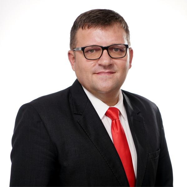 Marius Budăi: "Ce pot eu să anticipez - cred că noul salariu minim va intra în vigoare de la 1 ianuarie 2019". 