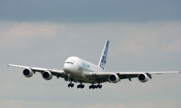 Airbus va construi o fabrică de elicoptere în Ungaria