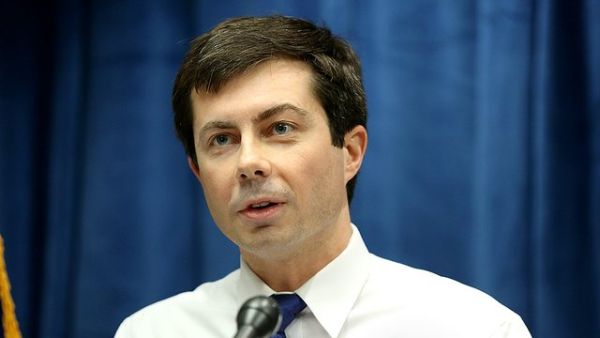 Pete Buttigieg Candidat Democrat In Alegerile PrezidenÅ£iale America Ar Putea Fi PregÄƒtitÄƒ Pentru Un Presedinte Gay 04 02 2019 Bursa Ro