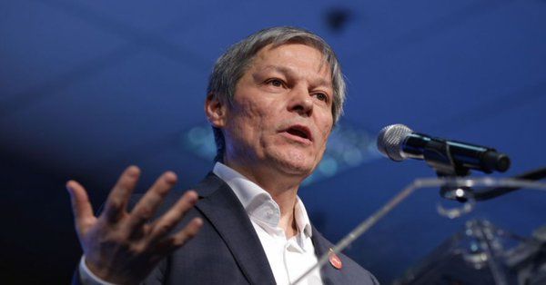 Dacian Cioloş (Sursa foto: Twitter)