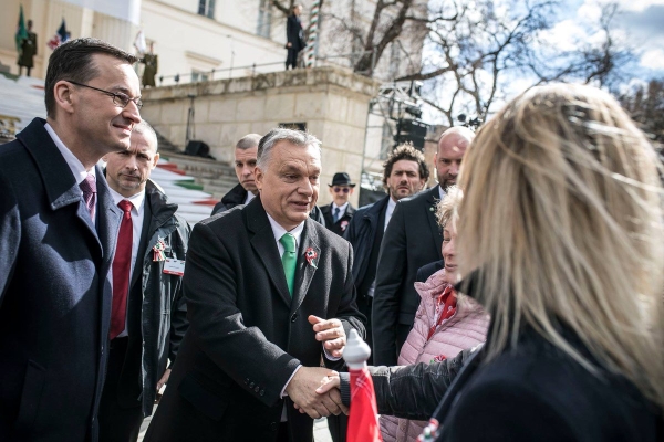 Viktor Orban îşi afişează alianţa cu Polonia