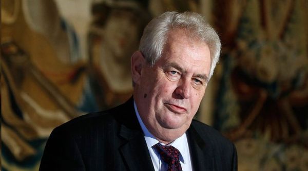 Milos Zeman (Sursă foto: Twitter)